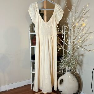 NWT Bila 77 M Cream Maxi Sundress.Puff Cap Sleeves,ruched waist, open back ties.